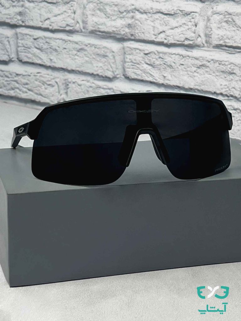 عینک ورزشی OAKLEY کد9463