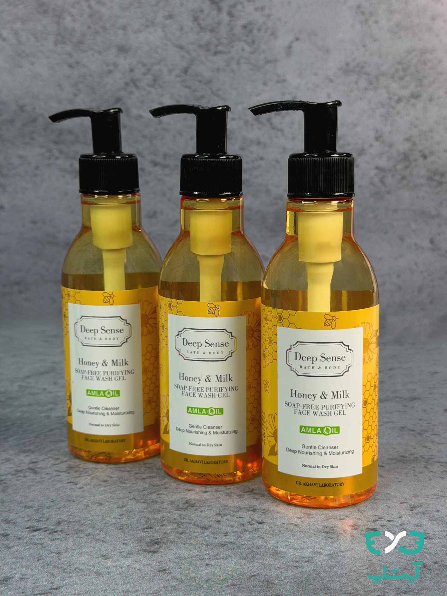 ژل شستشو صورت شیر و عسل دیپ سنس مناسب پوست نرمال تا خشک حجم 250ml
